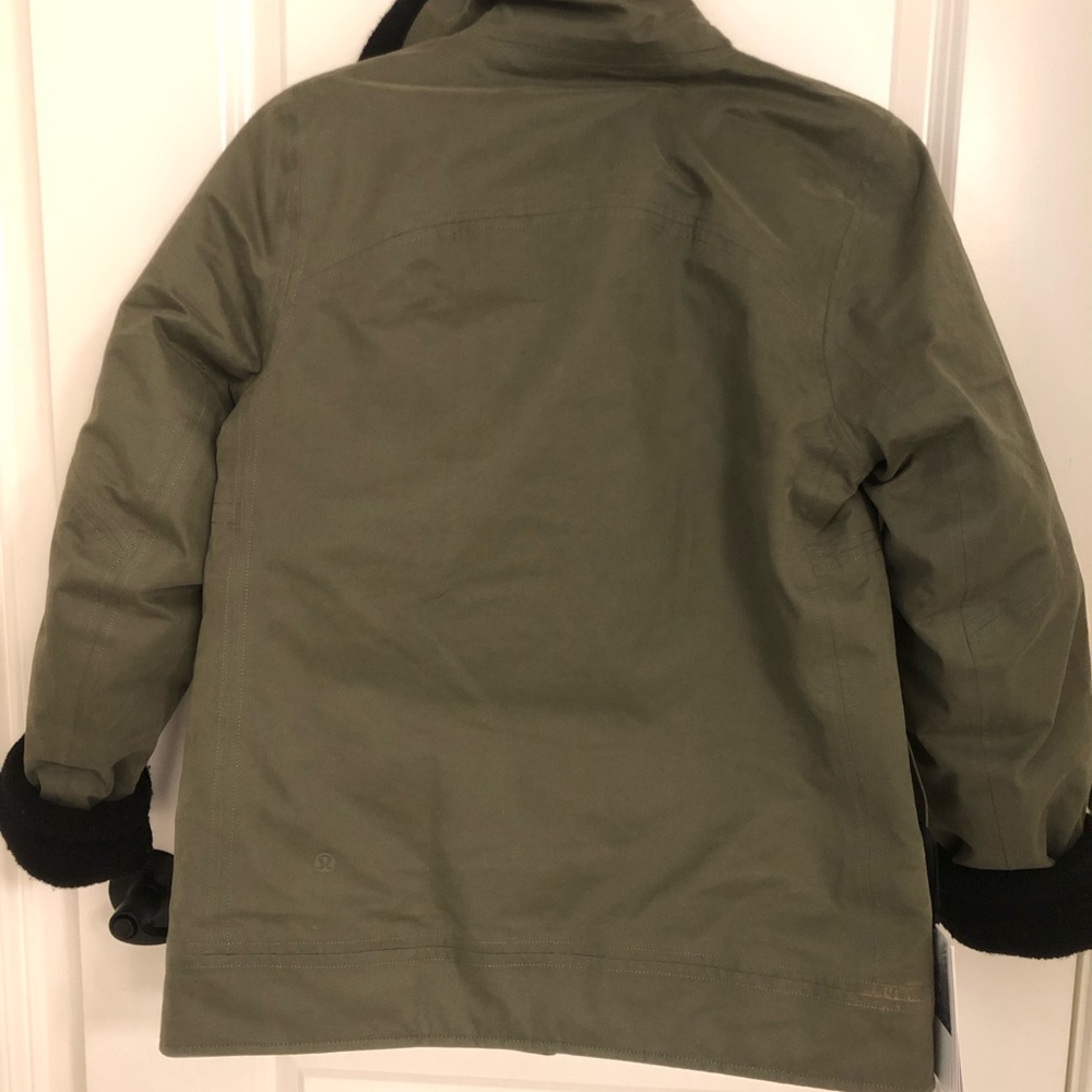 Lululemon Down Jacket Reversible - image 2
